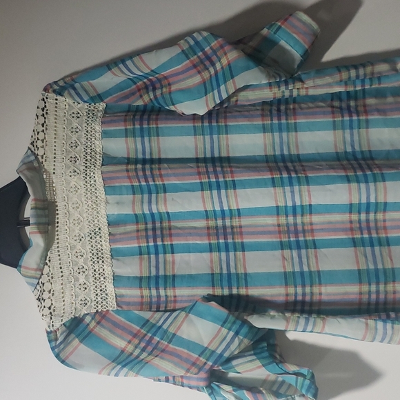 Top - Picture 6 of 12